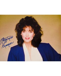 Stepfanie Kramer Hunter Original Autographed 8X10 Photo #18