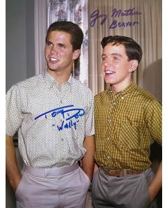 Jerry Mathers & Tony Dow Leave it to Beaver Original Autographed 8X10 photo #47