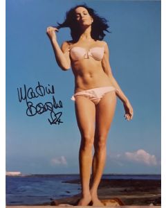 Martine Beswick FROM RUSSIA WITH LOVE, THUNDERBALL 007 Original 8X10 Signed #36