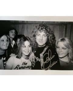 Cherie Currie THE RUNAWAYS Original Autographed 8X10 Photo #12