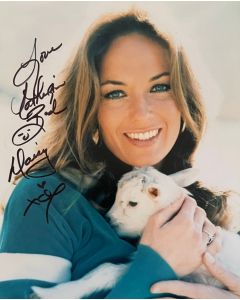 Catherine Bach Dukes of Hazzard Original 8x10 Signed Photo #25