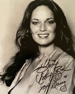 Catherine Bach Dukes of Hazzard Original 8x10 Signed Photo #38