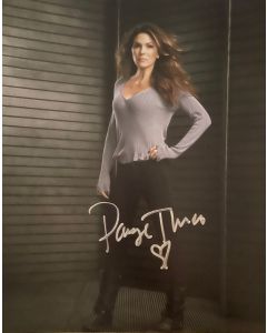 Paige Turco THE 100 Original signed 8X10 Photo #7