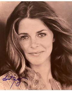 Lindsay Wagner The Bionic Woman Original signed 8X10 Photo 42