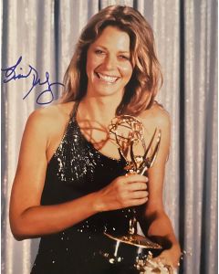 Lindsay Wagner The Bionic Woman Original signed 8X10 Photo 48