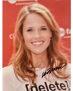 Katie Leclerc Switched at Birth Original 8X10 Autographed Photo #2