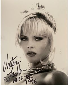 Victoria Fuller PLAYBOY Miss January 1996 Original signed 8X10 Photo