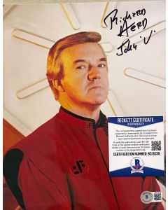 Richard Herd V 8X10 w/Beckett COA RIP