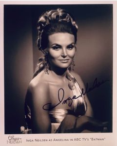 Inga Neilsen BATMAN TV SERIES 1968 Original Signed 8x10 Photo #9