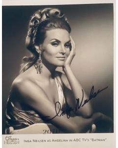Inga Neilsen BATMAN TV SERIES 1968 Original Signed 8x10 Photo #10