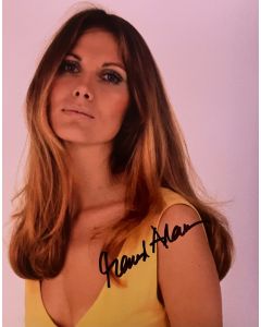 Maud Adams 007 OCTOPUSSY & THE MAN WITH THE GOLDNE GUN Original Signed 8X10 #16