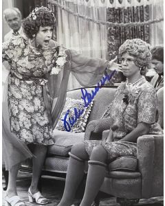 Vicki Lawrence THE CAROL BURNET SHOW, MAMA'S FAMILY in person 8x10 signed #17