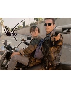Edward Furlong THE TERMINATOR Original Autographed 8X10 photo #14