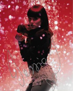 Jessie J Autographed 8x10 British singer