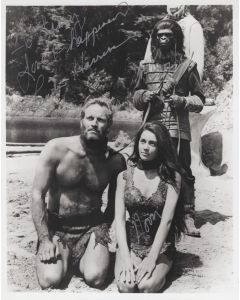 LINDA HARRISON PLANET OF THE APES TO: LARRY Signed 8x10 Photo #21