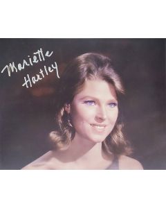 Mariette Hartley STAR TREK signed 8x10 # G05