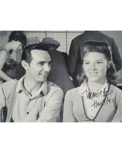 Mariette Hartley GUNSMOKE signed 8x10 # G02