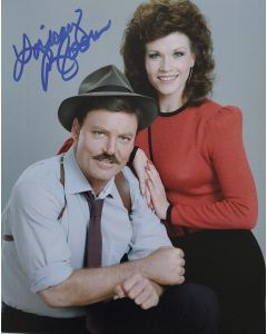 Lindsay Bloom THE NEW MIKE HAMMER 8X10 #202