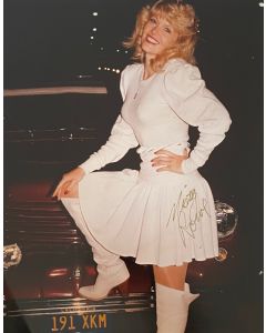 Misty Rowe HEE HAW Original 8x10 Autographed Photo #11