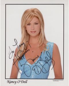 Nancy O'Dell American television host & Entertainment journalist signed 8x10 # G01
