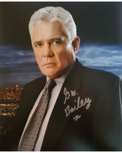 G.W. Bailey THE CLOSER TV SERIES Signed 8X10 Photo #13