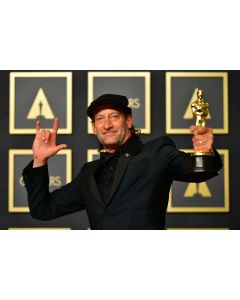 Troy Kotsur-Oscar Win "I Love You" sign